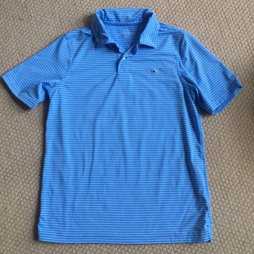 Vineyard vines golf shirt